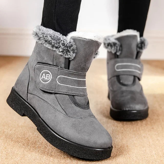 Women’s Winter Snow Boots – Warm Plush Lining & Anti‑Slip Sole