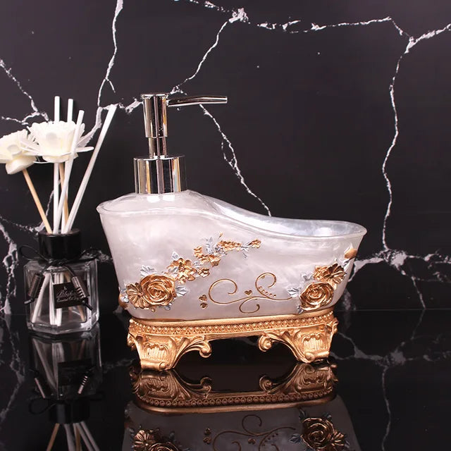 Resin Bathtub-Shaped Soap Dispenser – European Style Liquid Bottle for Bathroom & Sink